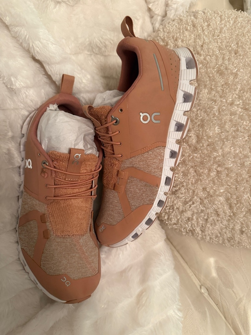 On Running Women's Rust/Tan Cloudswift Athletic Sneakers